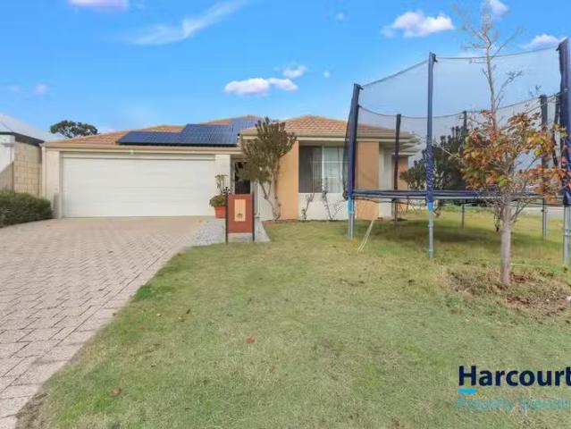 9 Alberod Street, HAMMOND PARK, WA 6164 House for Rent