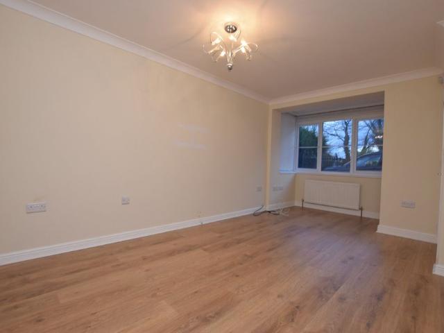 9, Amberton Mews, Leeds, LS8 3LD