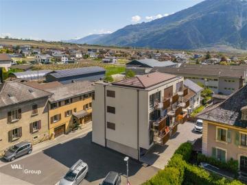 9 Apartmentgebäude – 4,4 % sofortige Bruttorendite, im Herzen des Dorfes