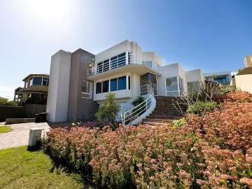 9 Bahama Close, Sorrento, WA 6020