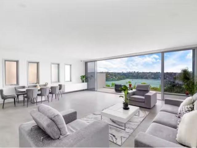 9 Barrabooka Street, Clontarf House for rent Listed by Monika.