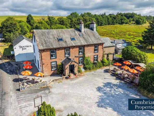9 Bedroom Country House Character Property
