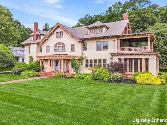 9 bedroom, Amesbury MA 01913 105549233