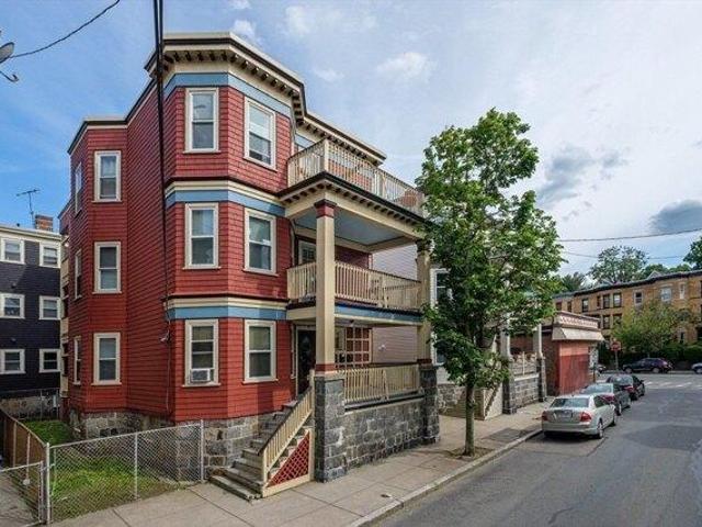 9 bedroom, Boston MA 02125 104688600