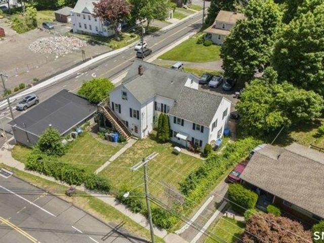 9 bedroom, Bristol CT 06010 104690883