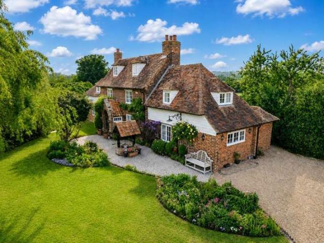 9 Bedroom Detached House