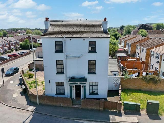 9 bedroom detached house for sale