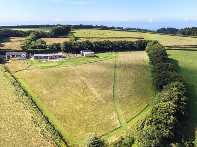 9 bedroom detached house for sale