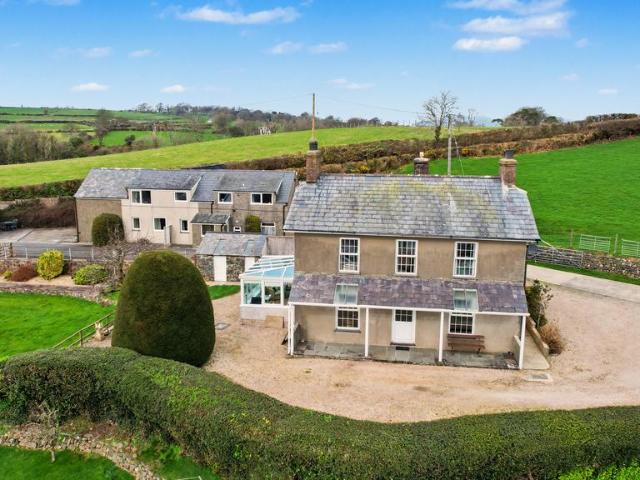 9 bedroom detached house for sale