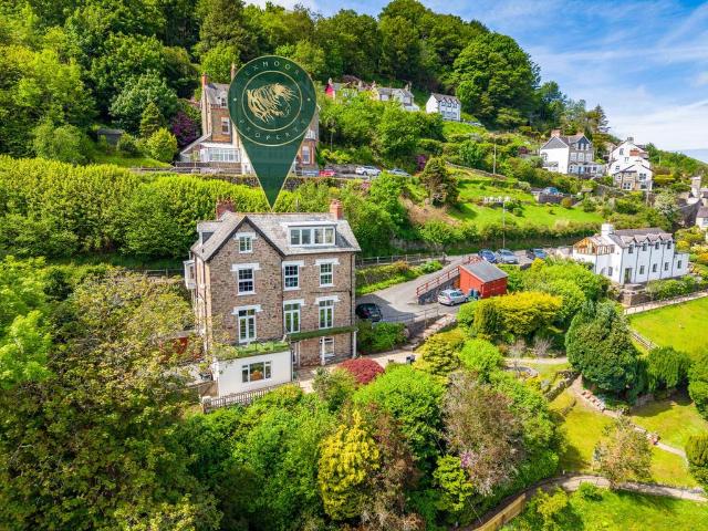 9 bedroom detached house for sale