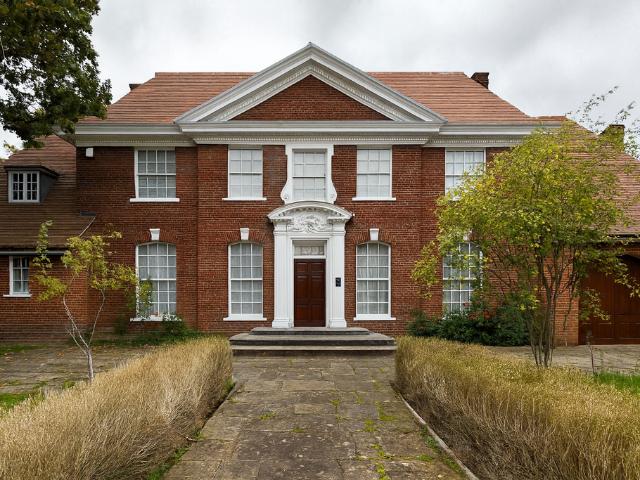 9 bedroom detached house for sale