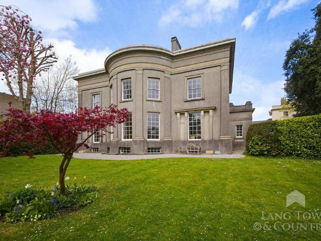 9 bedroom detached house for sale