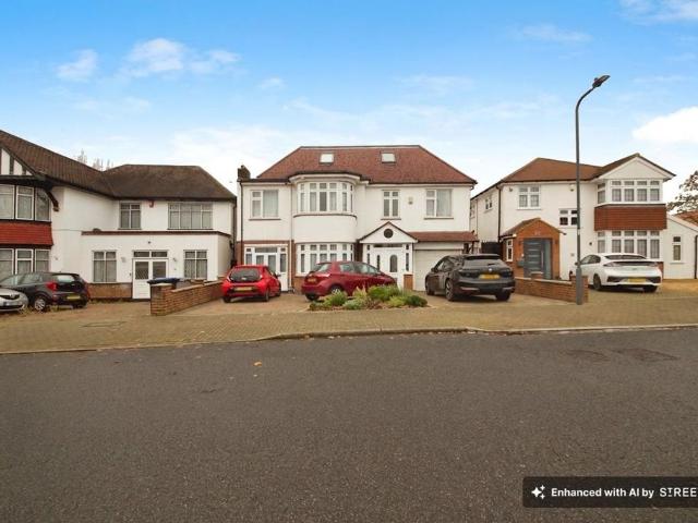 9 bedroom detached house for sale