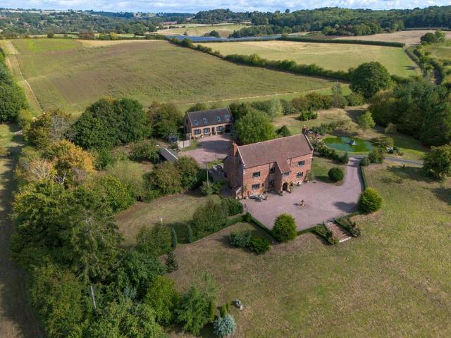 9 bedroom detached house for sale