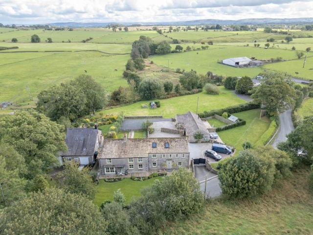 9 bedroom detached house for sale