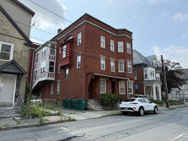 9 bedroom, Fitchburg MA 01420 105255590