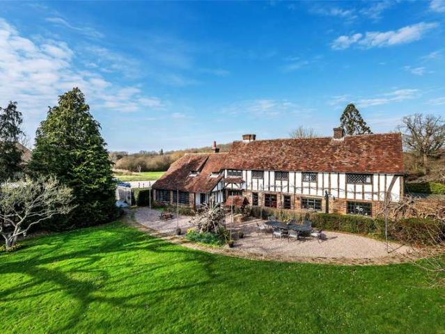 9 Bedroom House
