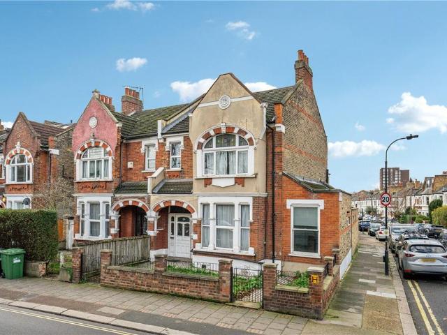 9 bedroom house for sale