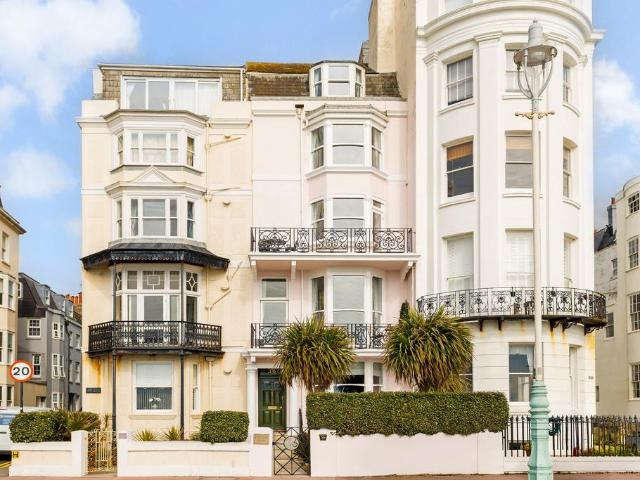 9 bedroom house for sale