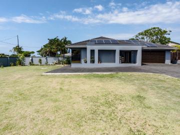 9 Bedroom House For Sale in Athlone Park