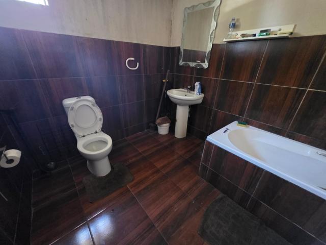 9 Bedroom House For Sale in Kempton Park Ext 2