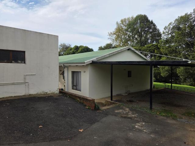 9 Bedroom House For Sale in Hilton Central