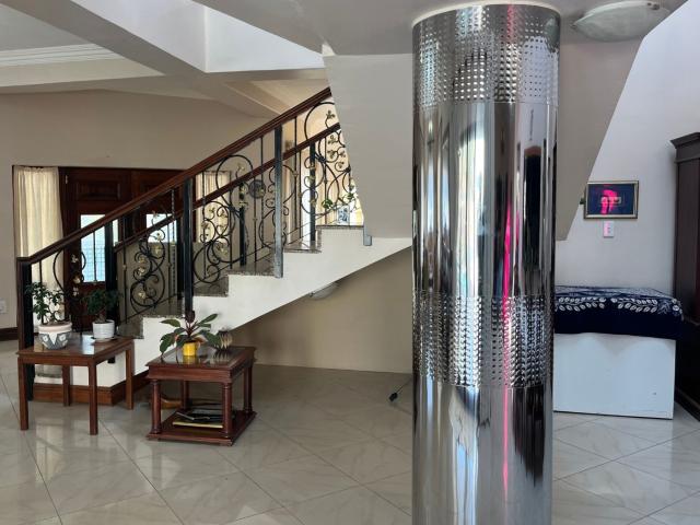 9 Bedroom House For Sale in Leopard Park