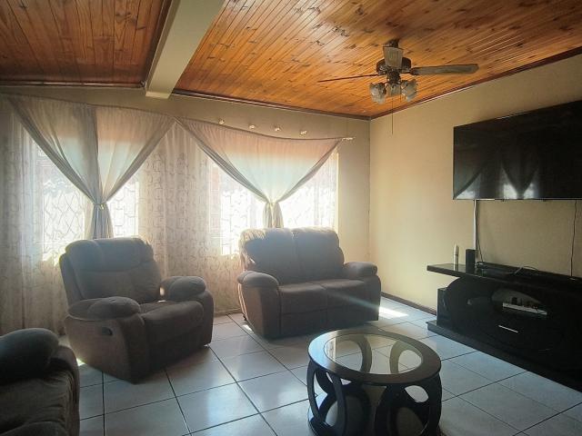 9 Bedroom House For Sale in Pietermaritzburg Central