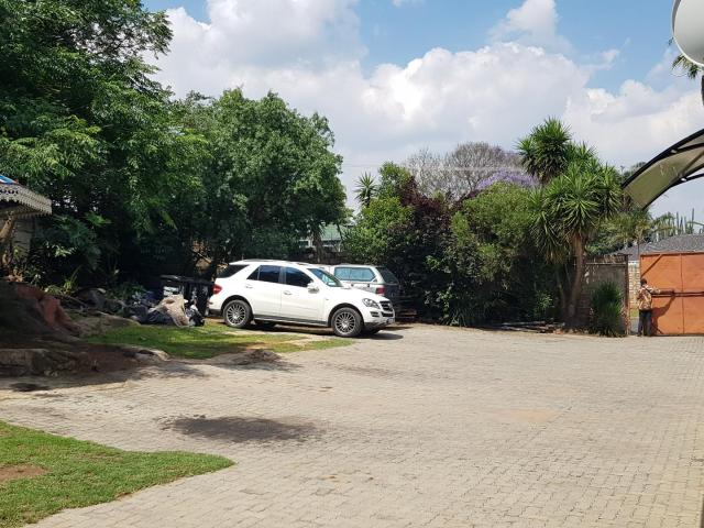 9 Bedroom House For Sale in Primrose