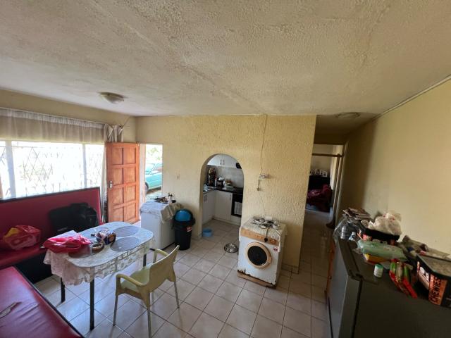 9 Bedroom House For Sale in Reservoir Hills