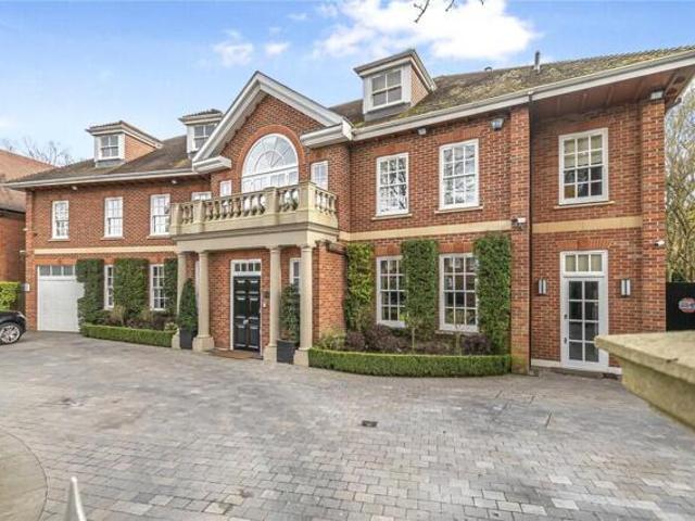 9 Bedroom House London London 103485828