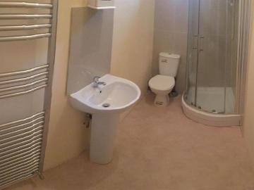 9 bedroom house to rent