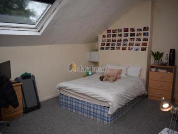 9 bedroom house to rent