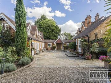 9 bedroom house to rent