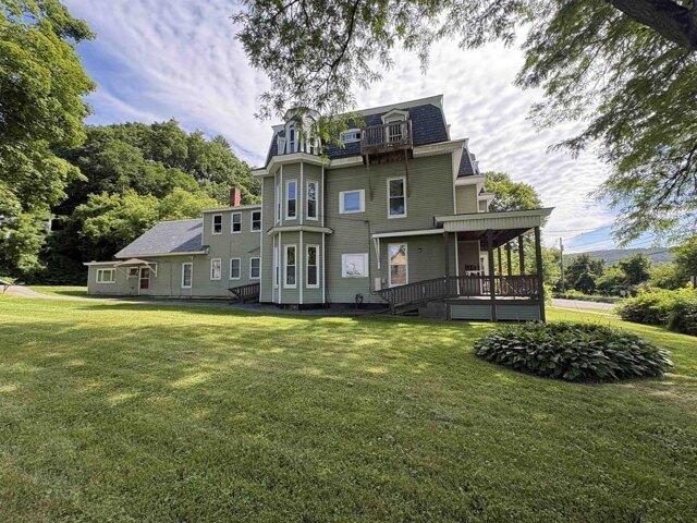 9 bedroom, Hartford VT 05001 104190590