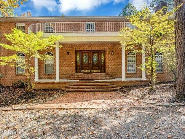 9 bedroom, Jackson NJ 08527 105319858
