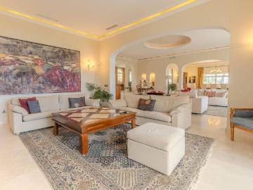 9 bedroom luxury mansion for rent in The Golden Mile, Marbella, Andalusia