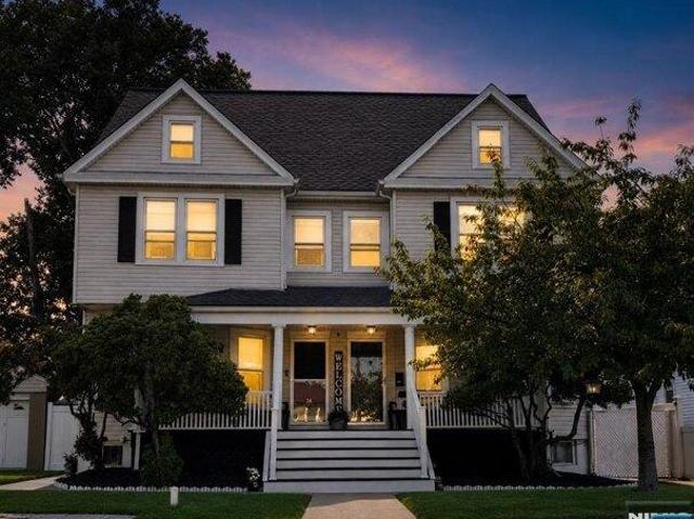 9 bedroom, Lyndhurst NJ 07071 105535114
