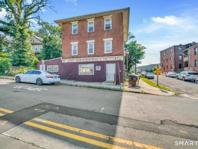 9 bedroom, Middletown CT 06457 104760822