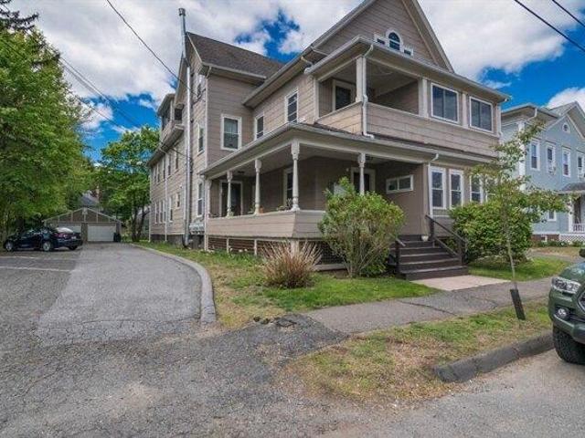 9 bedroom, Northampton MA 01060 105384692