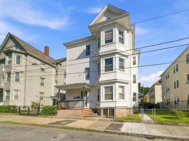 9 bedroom, New Bedford MA 02740 105726506