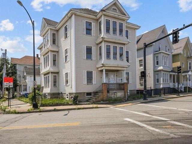 9 bedroom, New Bedford MA 02744 105662447