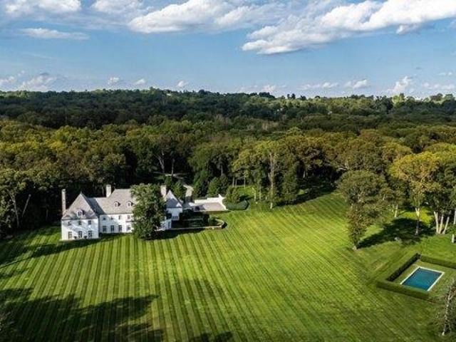 9 bedroom, New Canaan CT 06840 104719248
