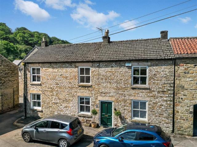 9 bedroom semi detached house for sale