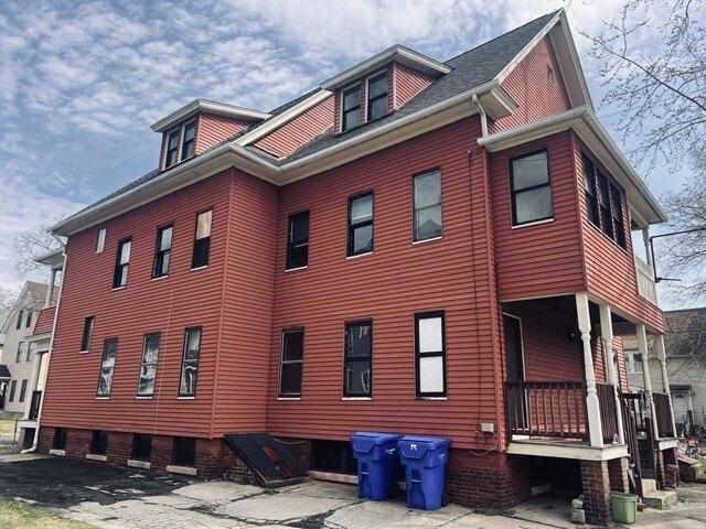 9 bedroom, Springfield MA 01109 105385353