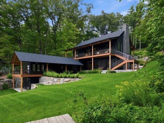 9 bedroom, Wolfeboro NH 03894 105648037