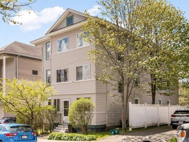 9 bedroom, Worcester MA 01604 104443415