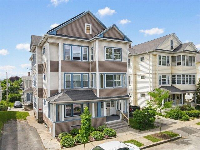 9 bedroom, Worcester MA 01604 104511529