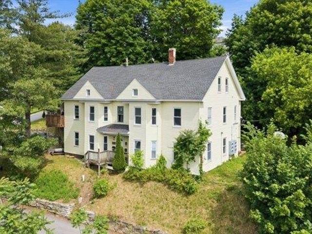 9 bedroom, Worcester MA 01603 105316763
