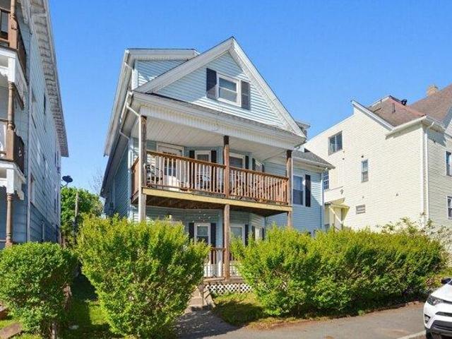9 bedroom, Worcester MA 01610 105550179